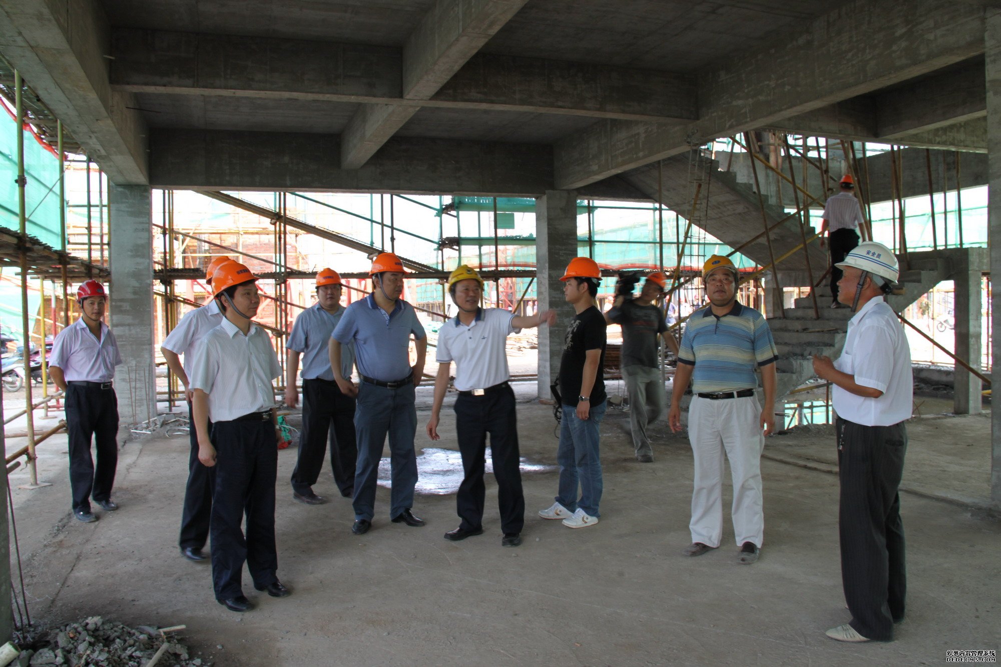 ��ס���ֿ�չ�ļ�ʩ������